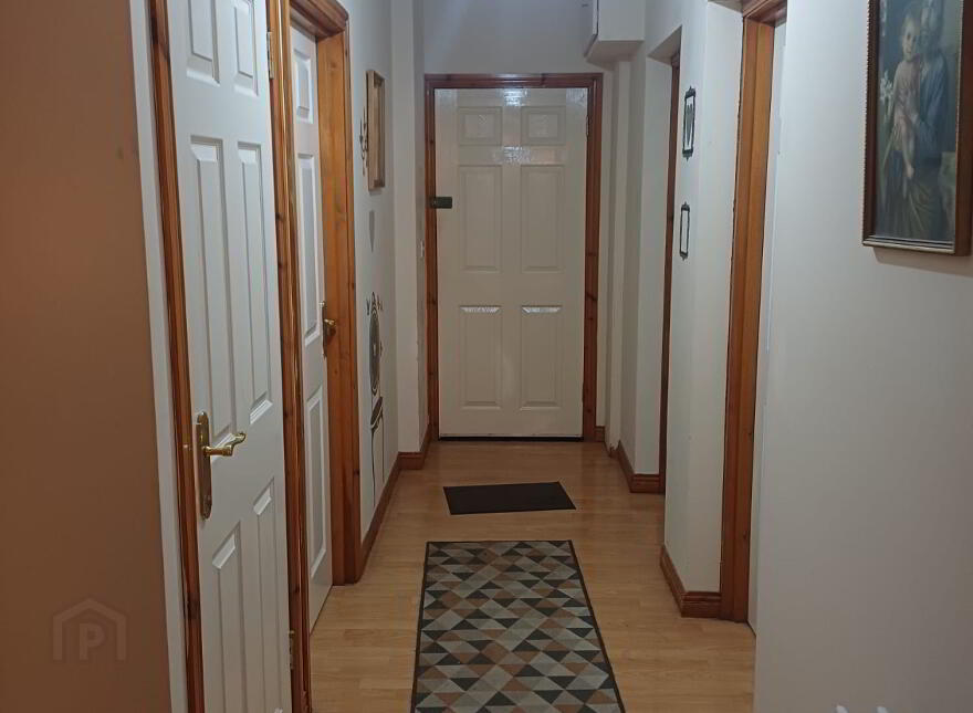 33 Mount Eagles Square, Lagmore, Belfast, BT17 0GT
