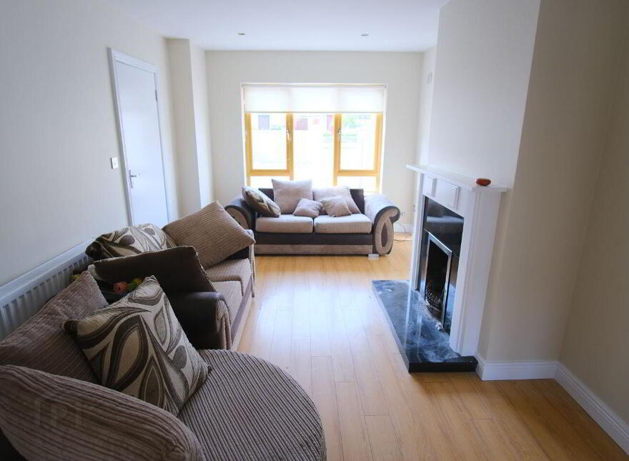 2 Highfield Mews, Ballymakenny Road, Drogheda, A92KV5W