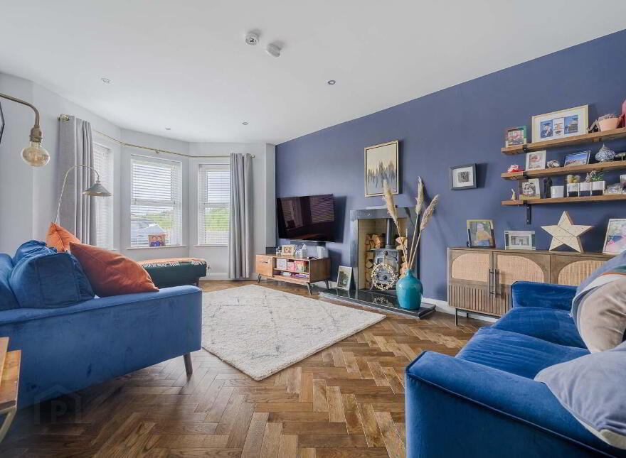 3 Millmount Gardens, Dundonald, Belfast, BT16 1ZL