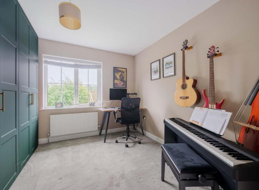 3 Millmount Gardens, Dundonald, Belfast, BT16 1ZL