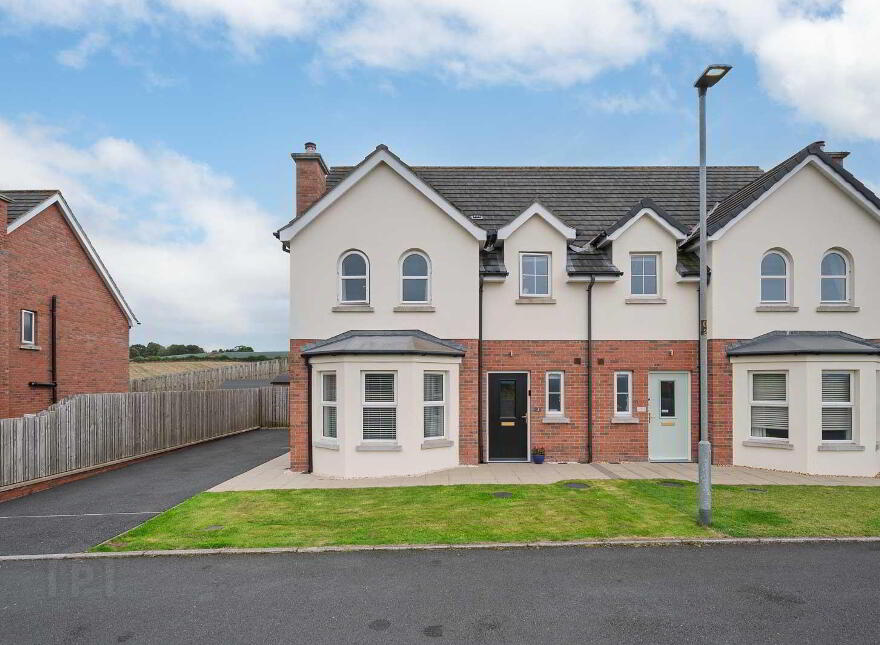 3 Millmount Gardens, Dundonald, Belfast, BT16 1ZL