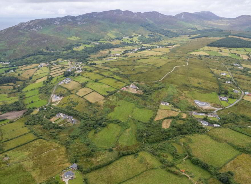 Circa 27.4 Acres, Glackroe, Linsfort (Dl35223 And Dl34403), Buncrana