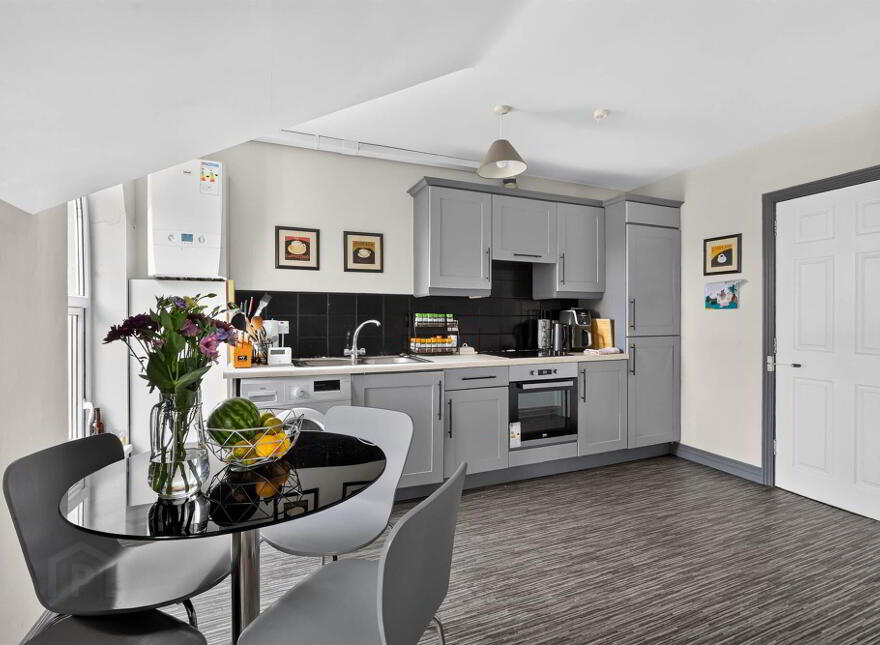 Apt 10 Palmerston Court, 85 Palmerston Road, Off Holywood Road, Belfast, BT4 1QD