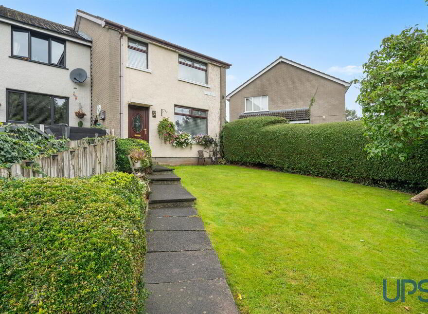 15 Almond Drive, Dunmurry, Belfast, BT17 0DG