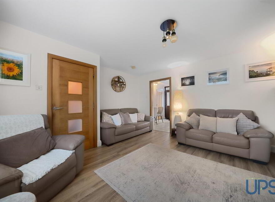 15 Almond Drive, Dunmurry, Belfast, BT17 0DG