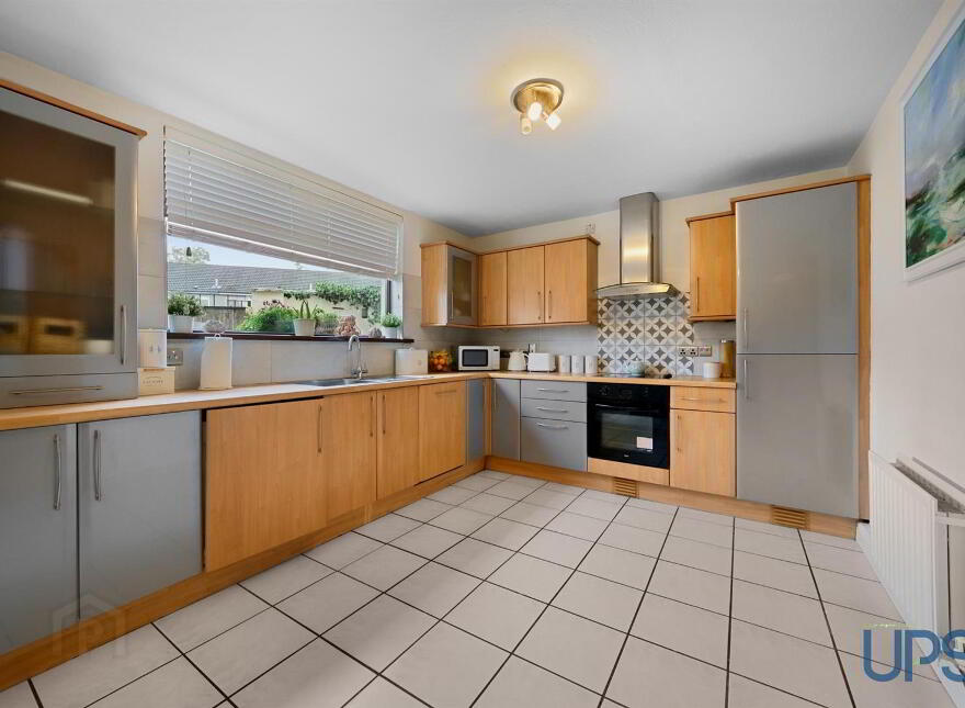 15 Almond Drive, Dunmurry, Belfast, BT17 0DG