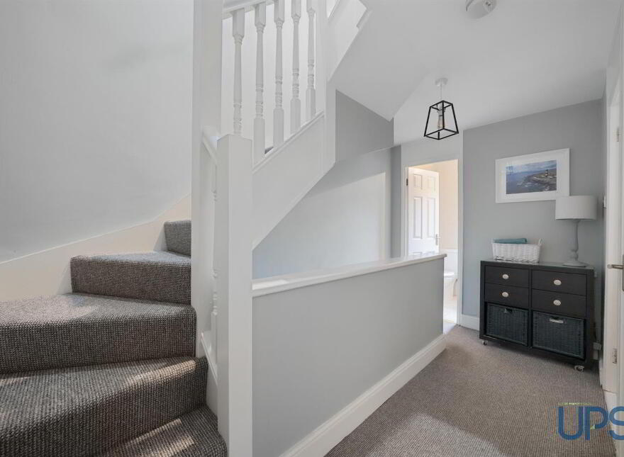 15 Almond Drive, Dunmurry, Belfast, BT17 0DG