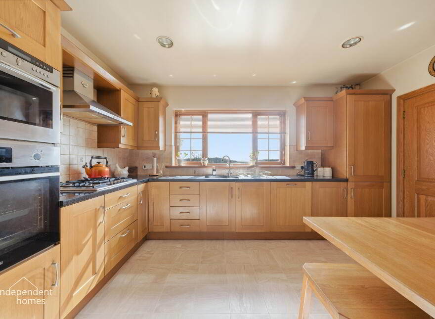 6 Gorse Meadow, Ballygally, Larne, BT40 2TY