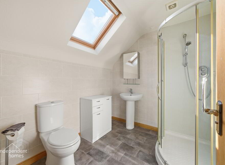 6 Gorse Meadow, Ballygally, Larne, BT40 2TY