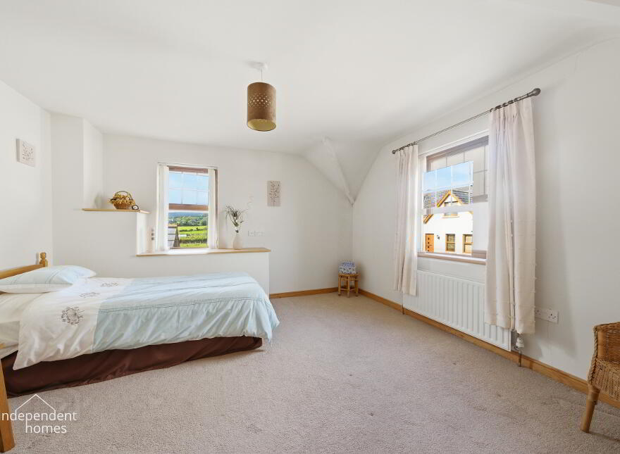 6 Gorse Meadow, Ballygally, Larne, BT40 2TY