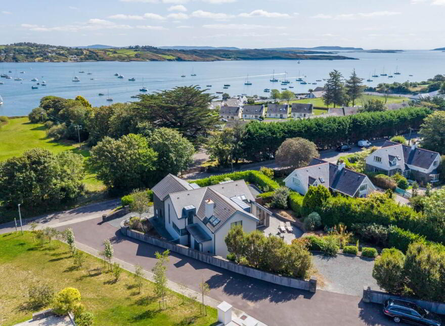 Chestnut Grove, Colla Road, Schull, P81XF99