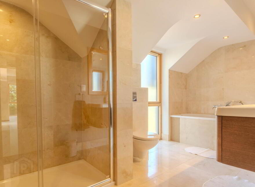 Chestnut Grove, Colla Road, Schull, P81XF99