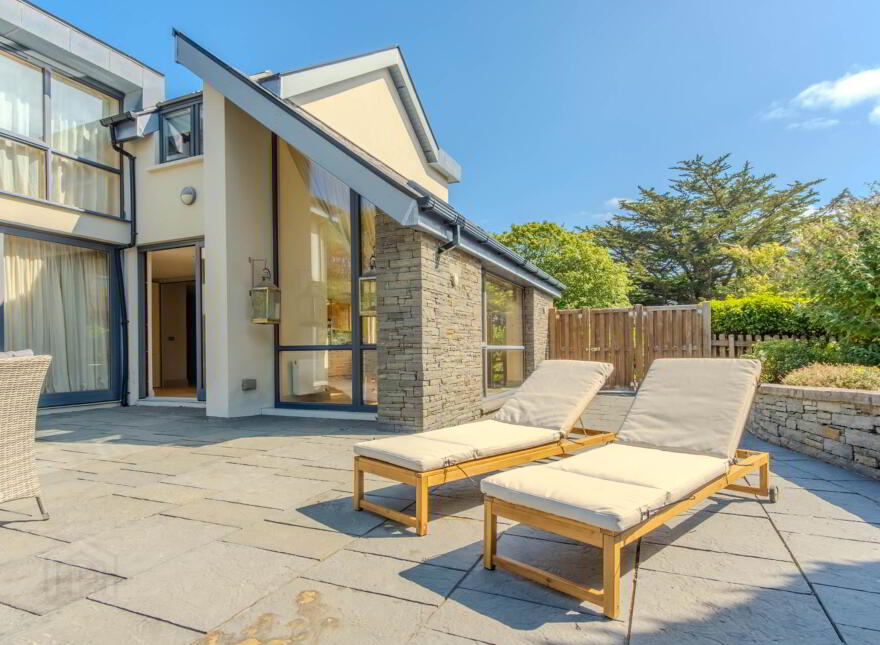 Chestnut Grove, Colla Road, Schull, P81XF99