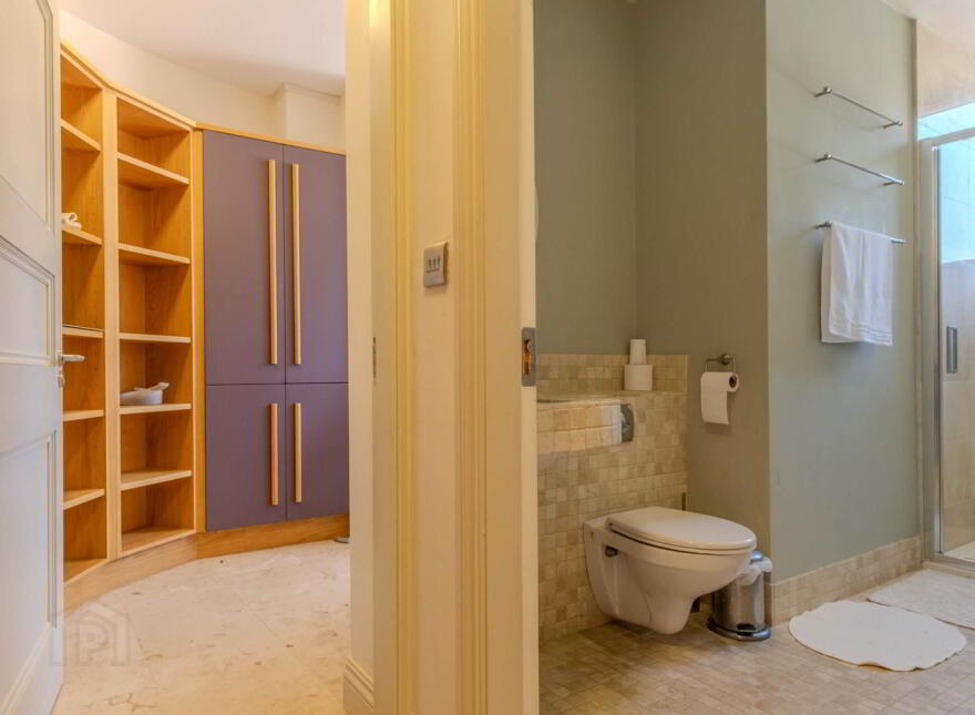 Chestnut Grove, Colla Road, Schull, P81XF99