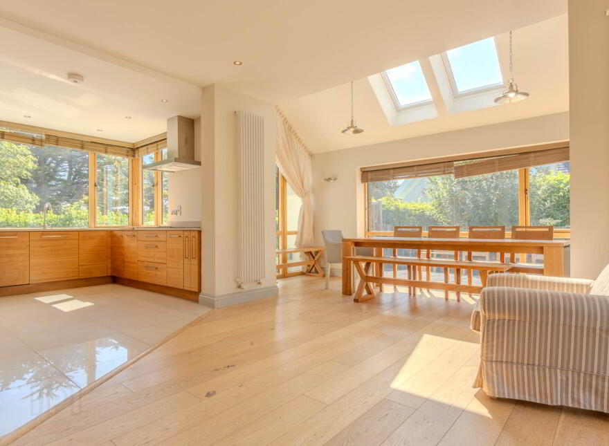 Chestnut Grove, Colla Road, Schull, P81XF99