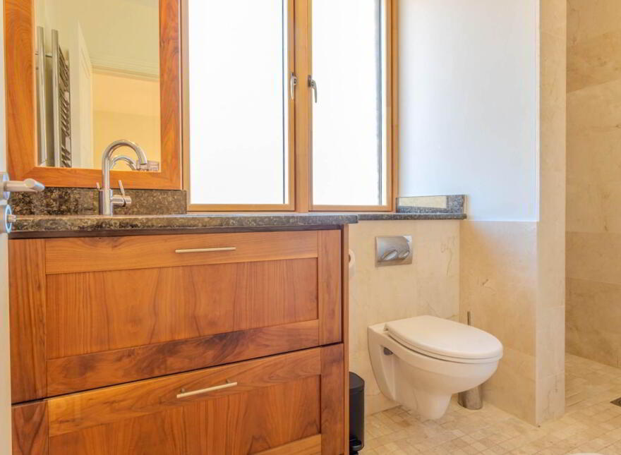 Chestnut Grove, Colla Road, Schull, P81XF99
