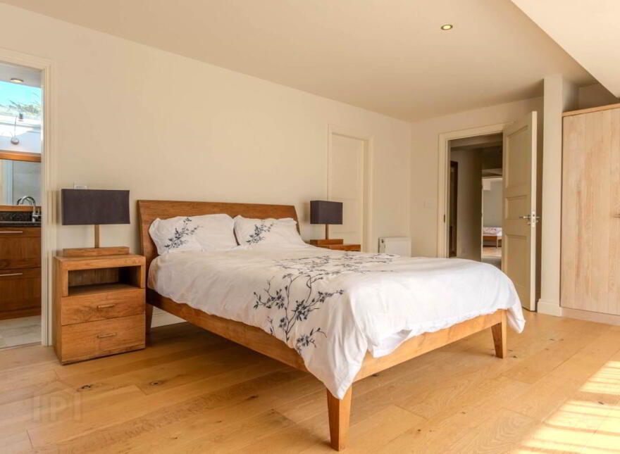 Chestnut Grove, Colla Road, Schull, P81XF99