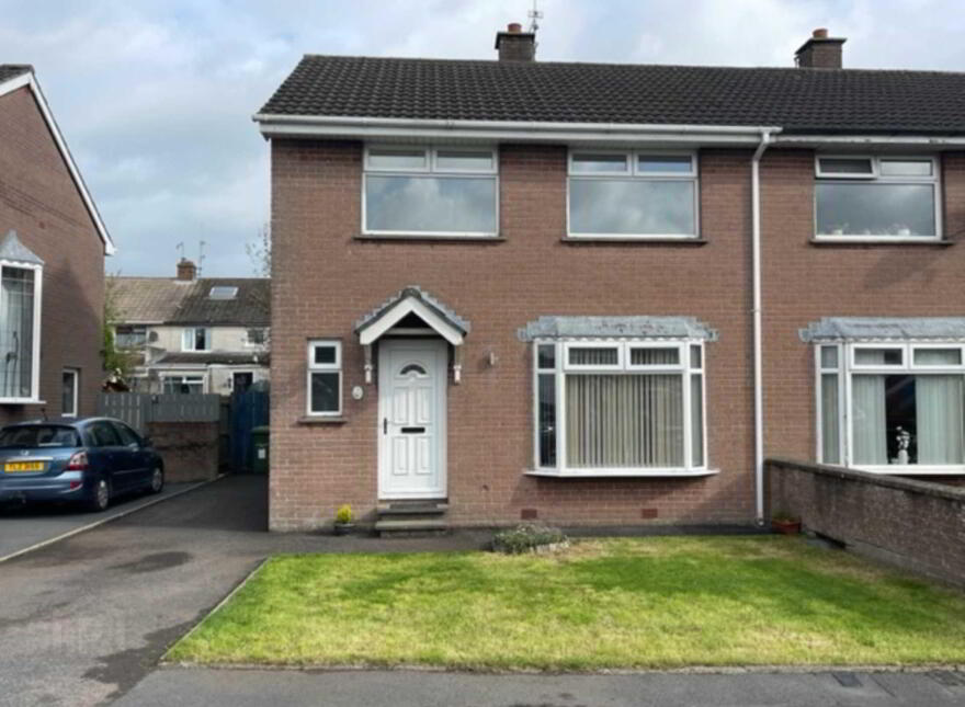 33 Marlborough Park, Lurgan, Craigavon, BT66 8NL