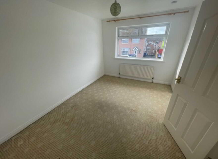 33 Marlborough Park, Lurgan, Craigavon, BT66 8NL