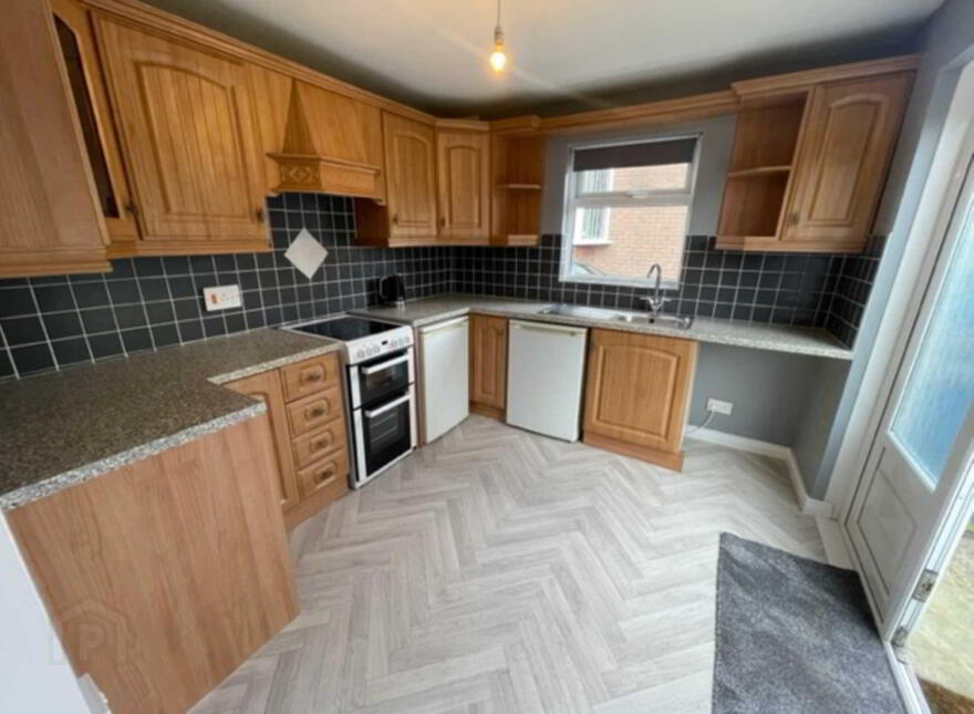 33 Marlborough Park, Lurgan, Craigavon, BT66 8NL