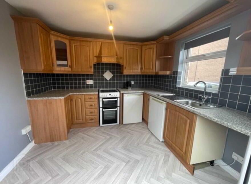 33 Marlborough Park, Lurgan, Craigavon, BT66 8NL