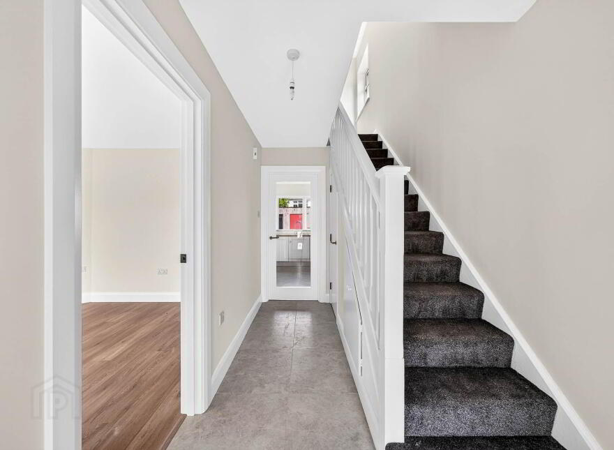 1 Cushla Downs, Monksland, Athlone, N37VX58