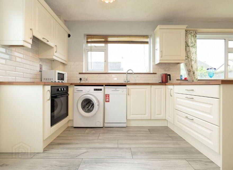 62 Chestnut Drive, Mullingar, N91W2H9