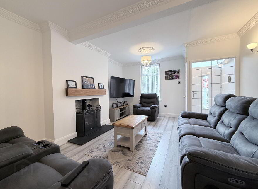 7 Milfort Terrace, Banbridge, BT32 4NB
