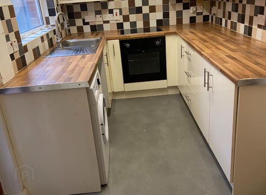 Ogilvie Street, Belfast, BT6 8NH