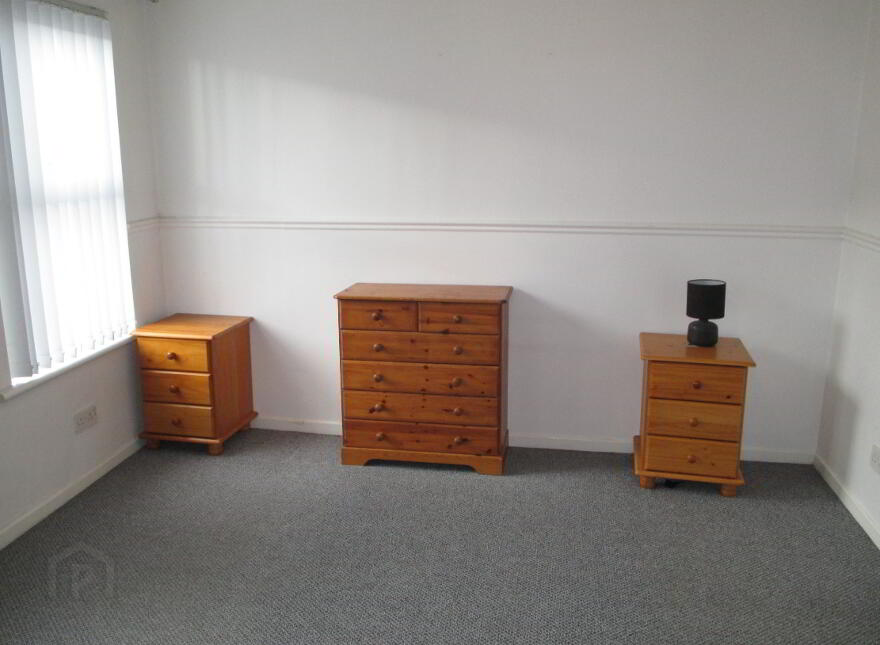 Ogilvie Street, Belfast, BT6 8NH