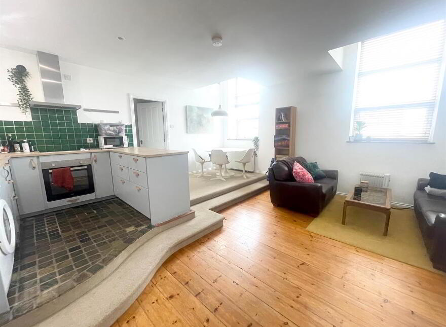Apartment 8 Old Exchange Court, Belfast, BT5 6HU