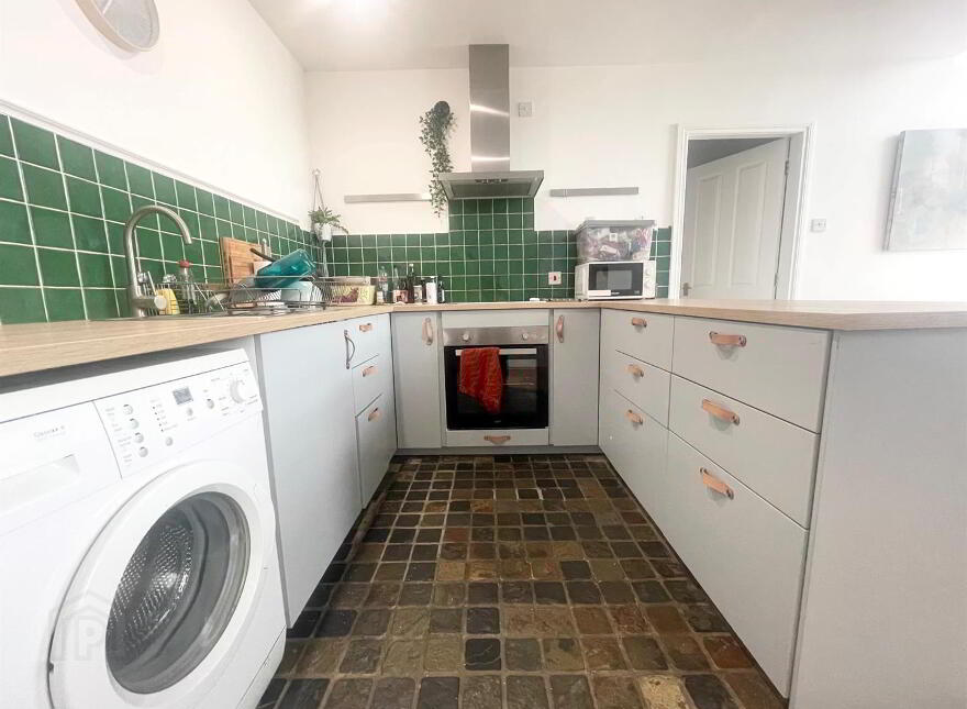 Apartment 8 Old Exchange Court, Belfast, BT5 6HU