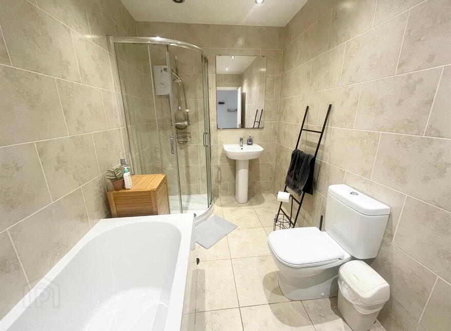 Apartment 8 Old Exchange Court, Belfast, BT5 6HU