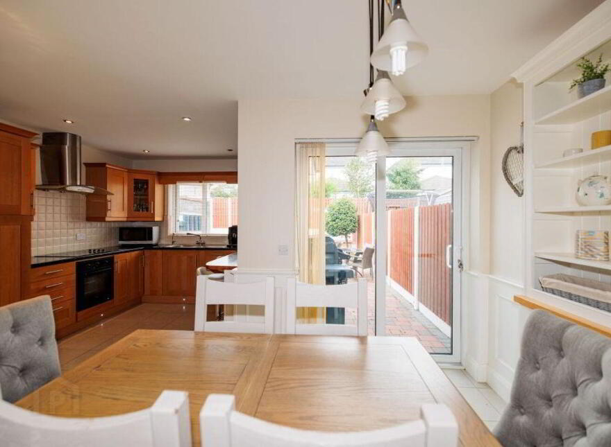 22 Roselawn, Bolton Woods, Callan, R95HD25
