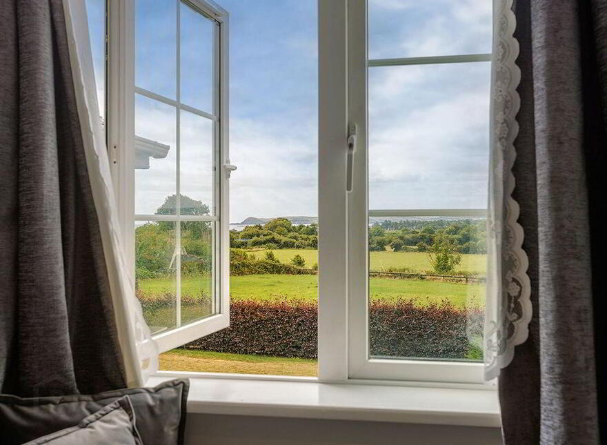 Glebe House, Clonea Lower, Dungarvan, X35H762