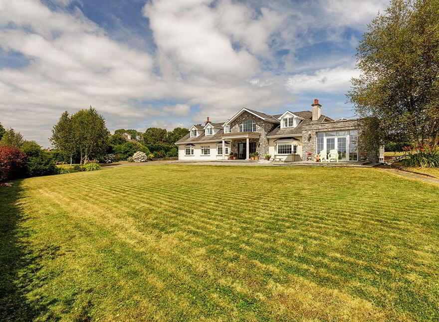 Glebe House, Clonea Lower, Dungarvan, X35H762