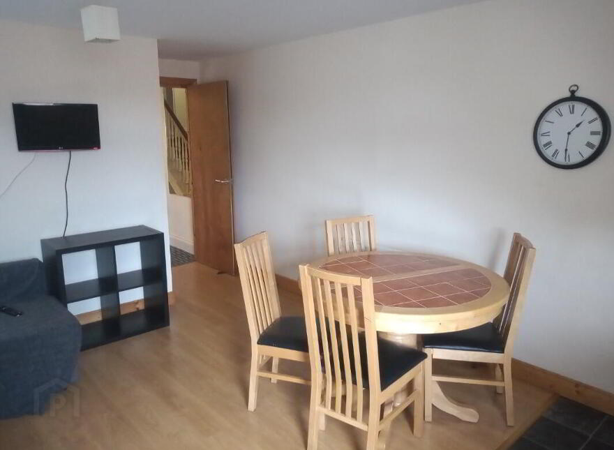 Apt 3, 29 Eglantine Avenue, Belfast, BT9 6EW