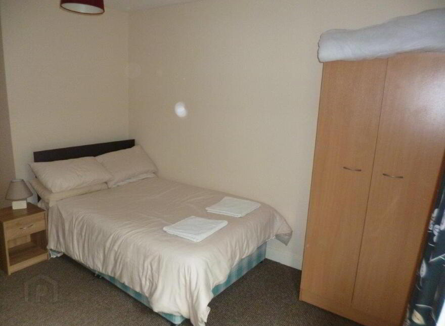 Apt 3, 29 Eglantine Avenue, Belfast, BT9 6EW