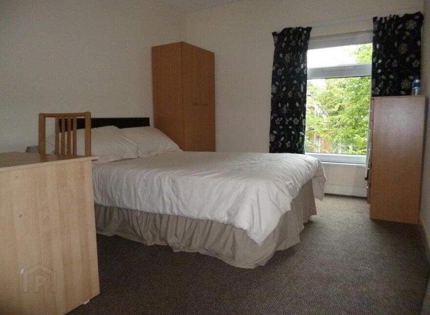 Apt 3, 29 Eglantine Avenue, Belfast, BT9 6EW