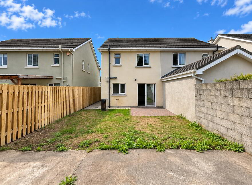 28 Slievenamon Road, Ivowen, Kilsheelan, Clonmel, E91P9T8