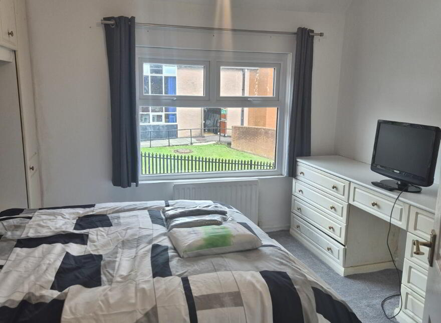 56 Mill Brae, Larne, BT40 2DE