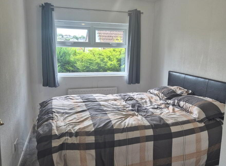 56 Mill Brae, Larne, BT40 2DE