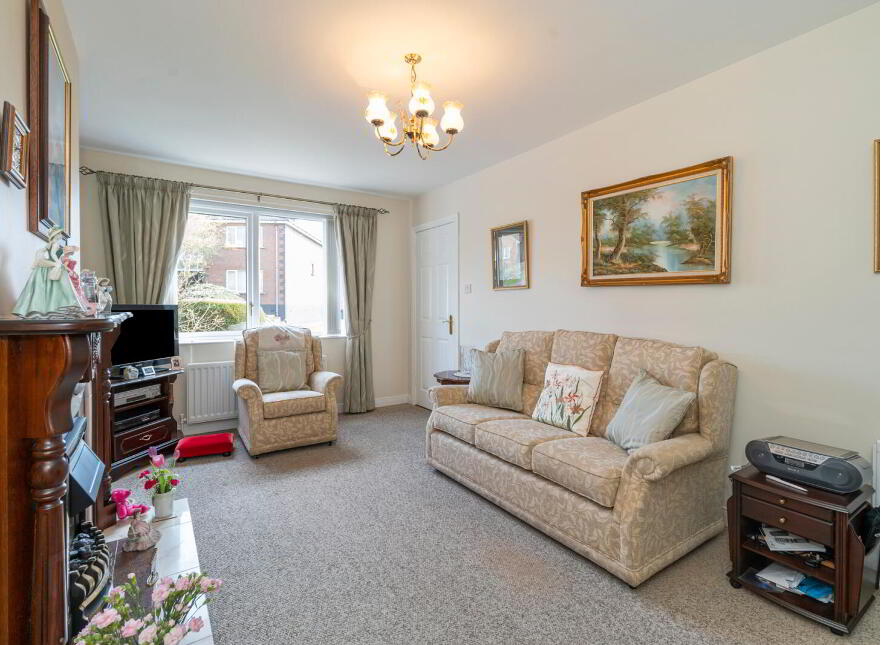 39 Lambert Avenue, Dundonald, Belfast, BT16 1LE