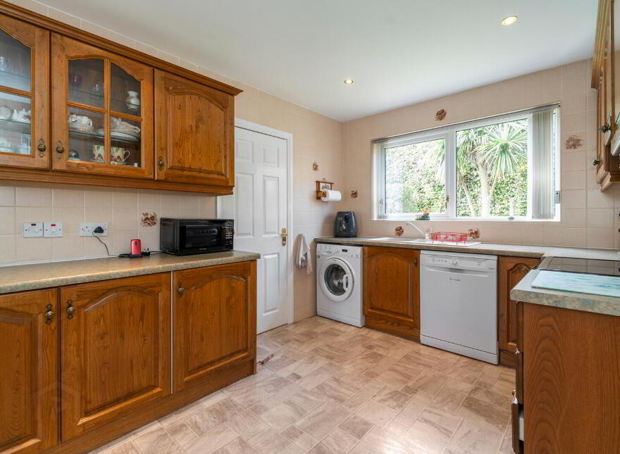 39 Lambert Avenue, Dundonald, Belfast, BT16 1LE