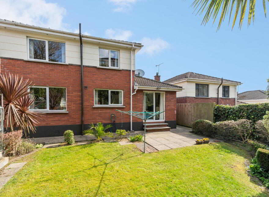 39 Lambert Avenue, Dundonald, Belfast, BT16 1LE