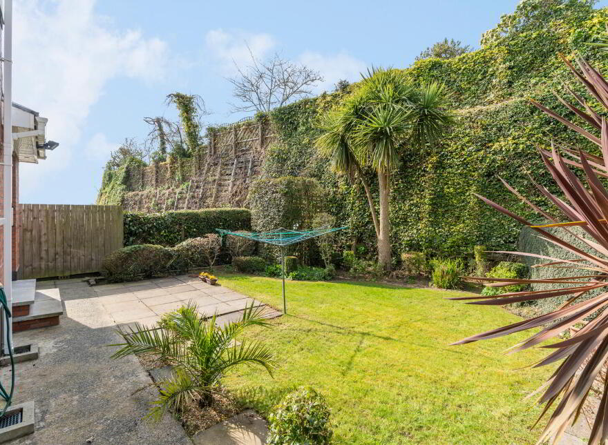 39 Lambert Avenue, Dundonald, Belfast, BT16 1LE