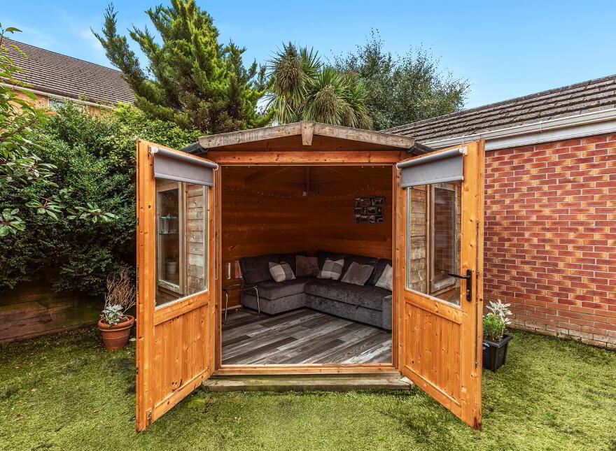 74 Ardvanagh Road, Conlig, Newtownards, BT23 7XN