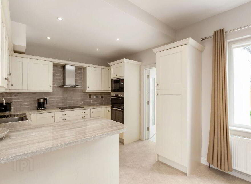 50 Dollymount Park, Clontarf, Clontarf, D03X2K1