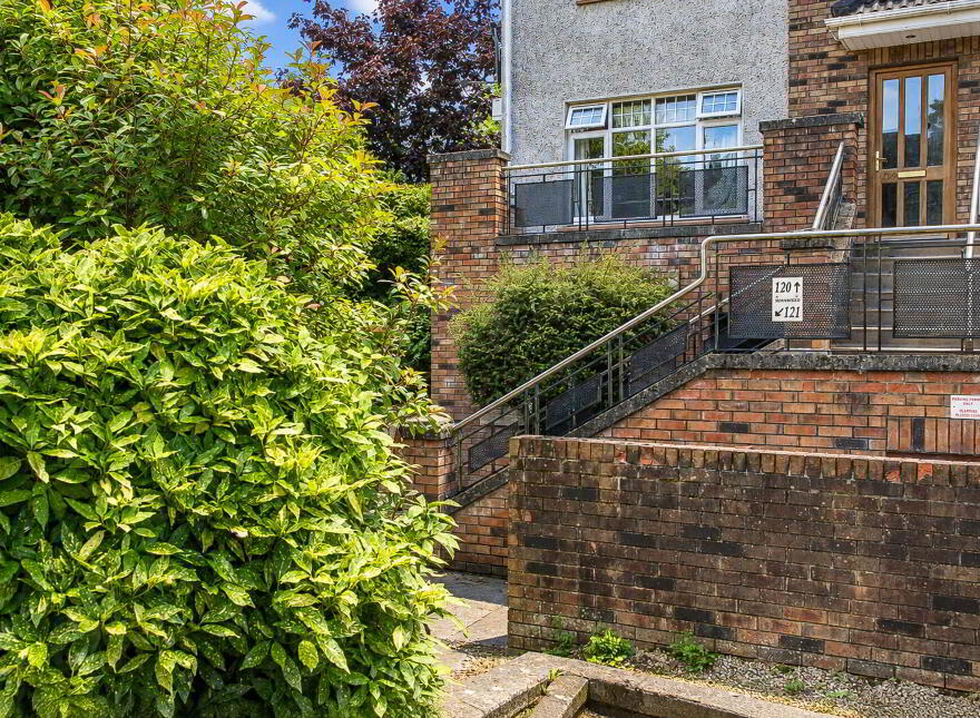 121 Monksfield, Bealnamulla, Athlone, N37TP27