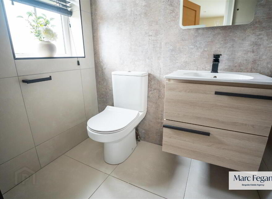 30 Deerings Wood, Lurgan, Craigavon, BT67 9BB